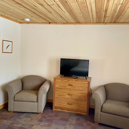 Hanging Horn Lakeside Resort Moose Lake 외부 사진