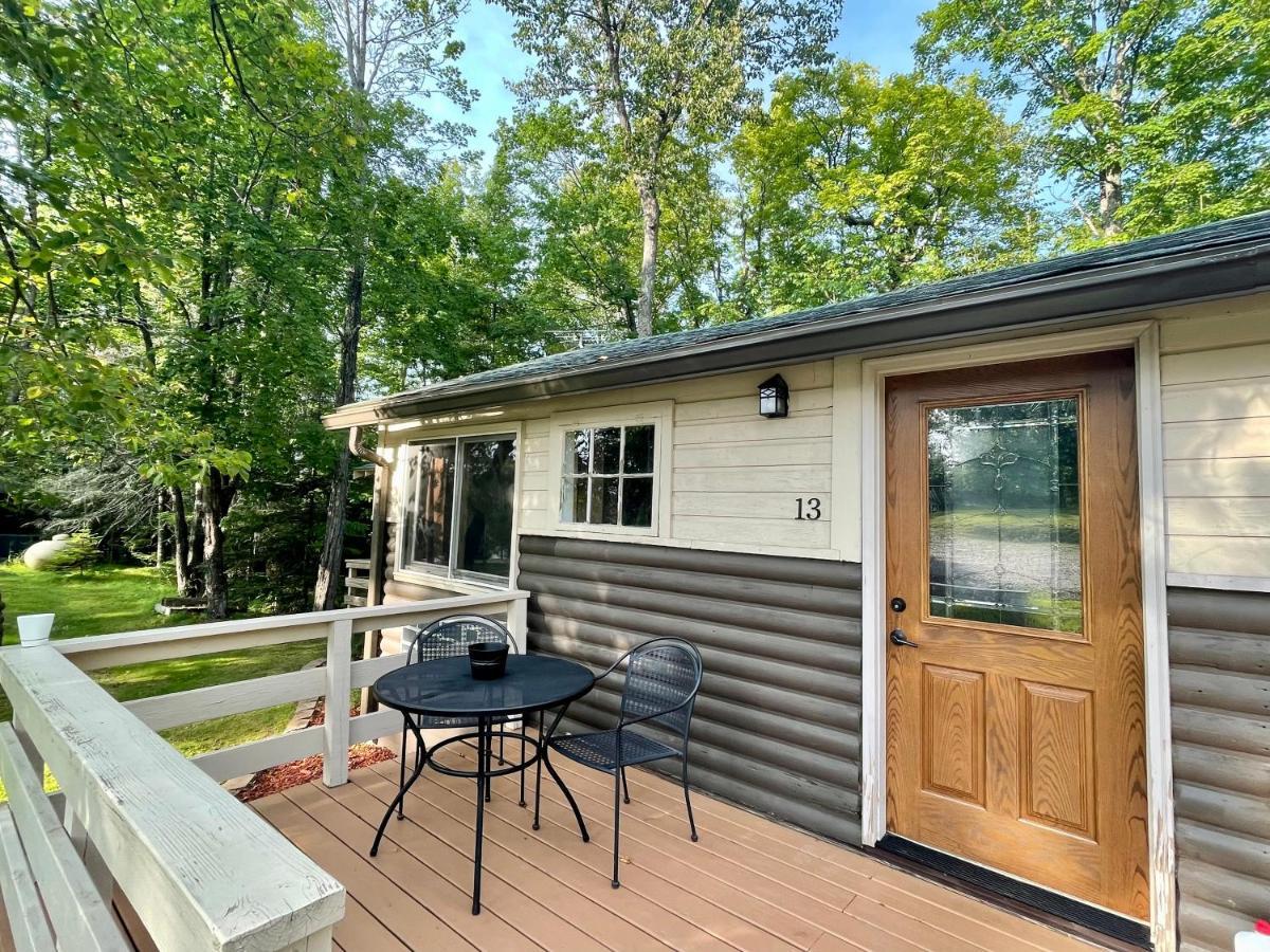 Hanging Horn Lakeside Resort Moose Lake 외부 사진