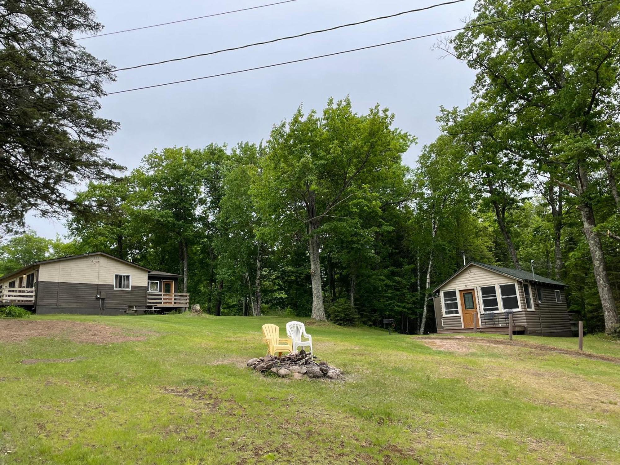 Hanging Horn Lakeside Resort Moose Lake 외부 사진