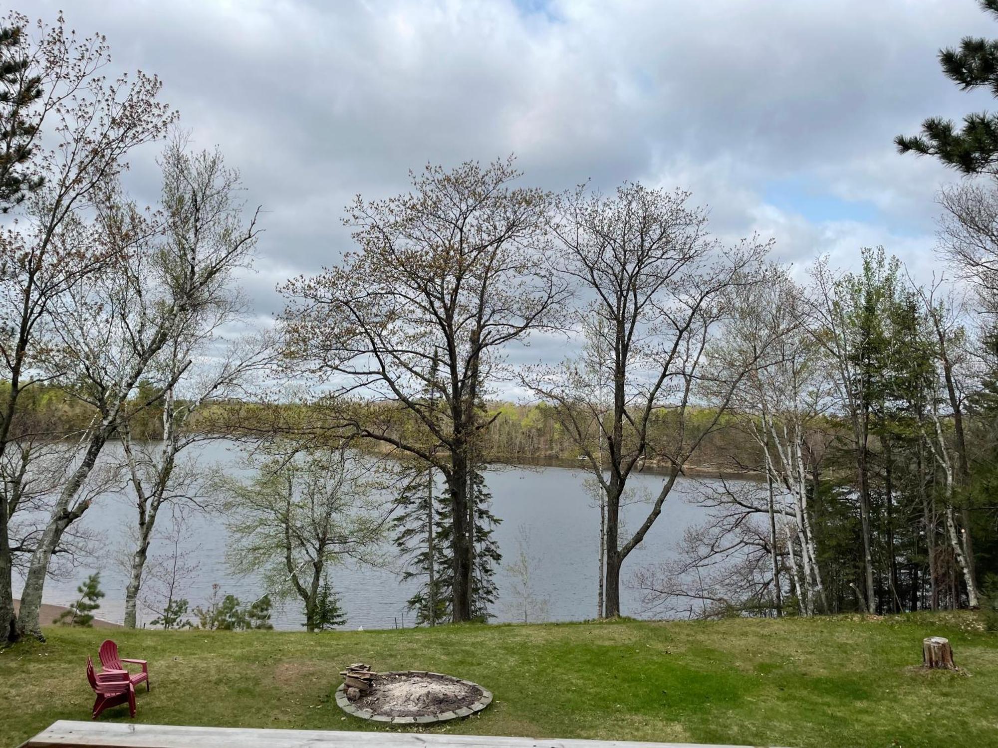 Hanging Horn Lakeside Resort Moose Lake 외부 사진