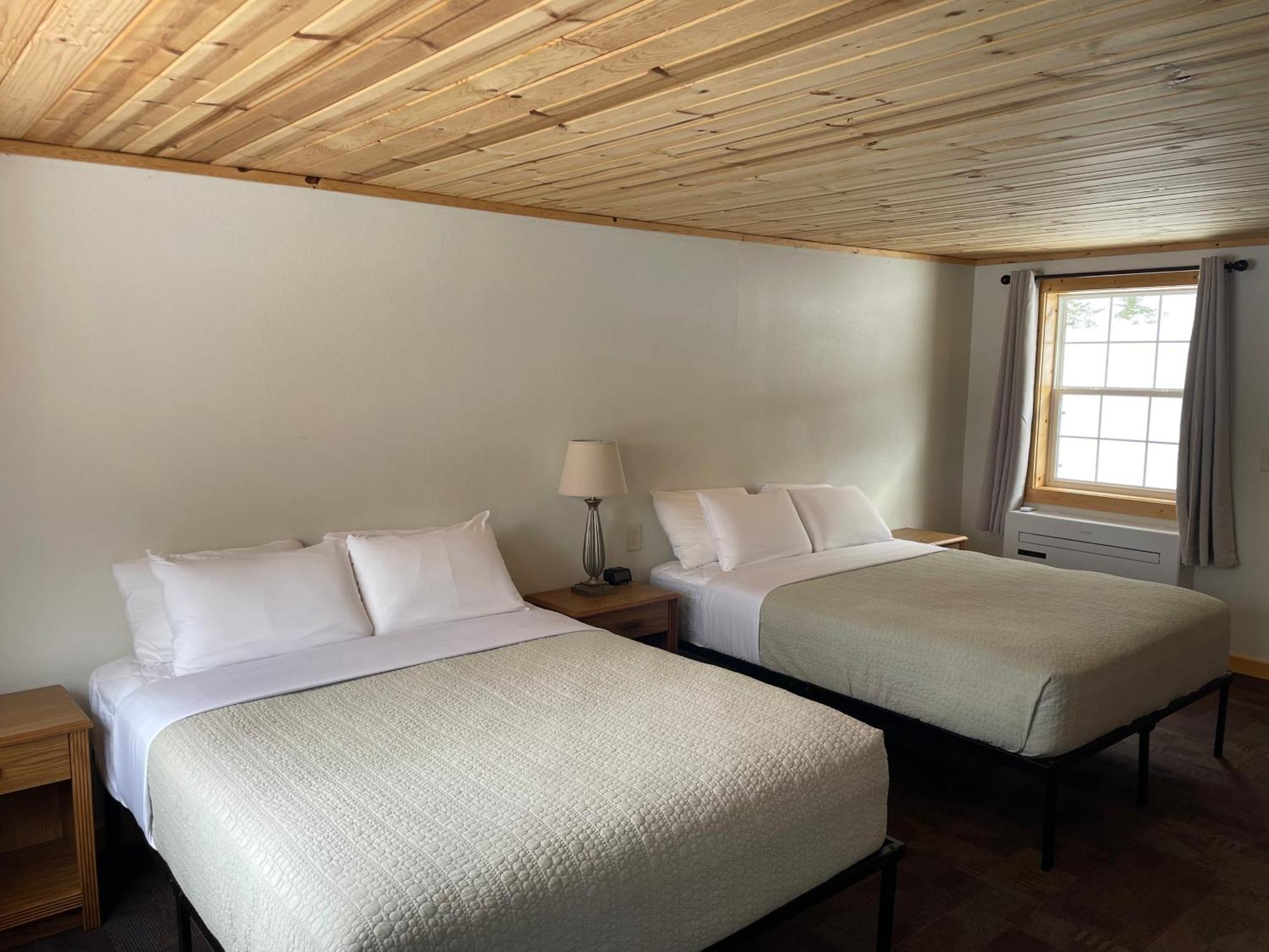 Hanging Horn Lakeside Resort Moose Lake 외부 사진