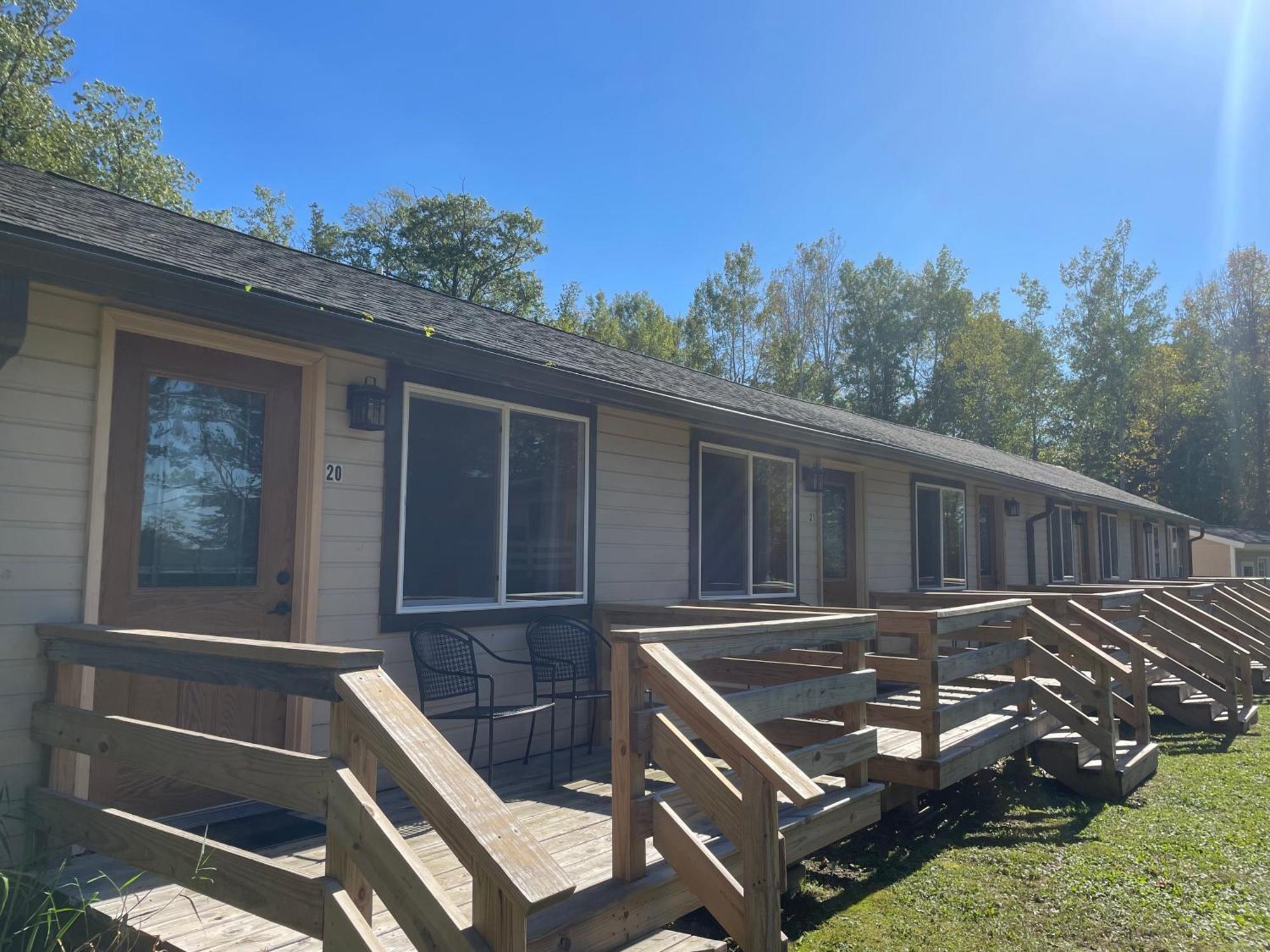 Hanging Horn Lakeside Resort Moose Lake 외부 사진